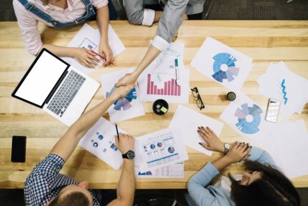 اصول تبلیغات و بازاریابی موفق برای جذب فوری مشتری